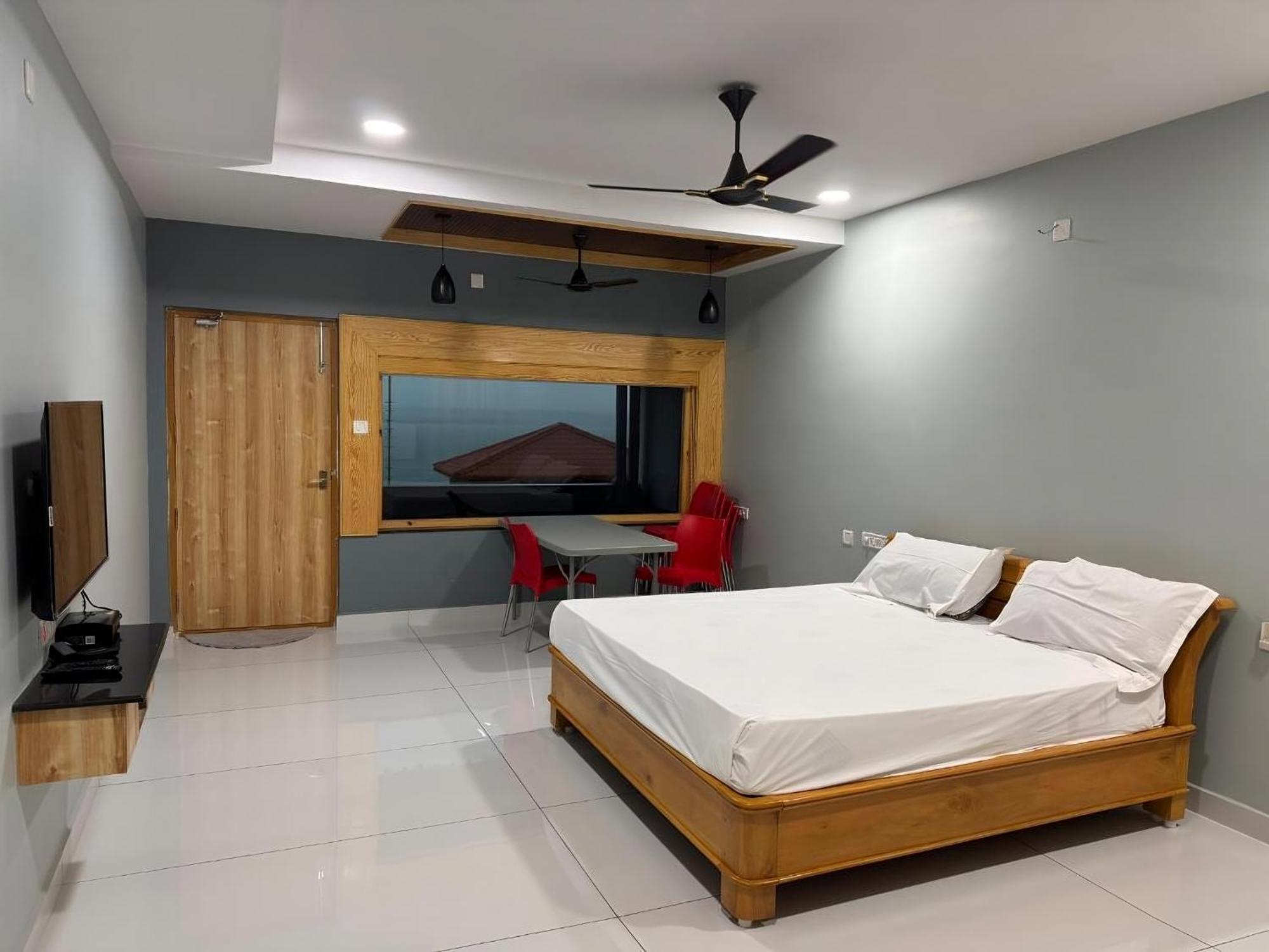 Yanam Resorts Exterior photo